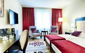 Welcome Hotel Residenzschloss  4*