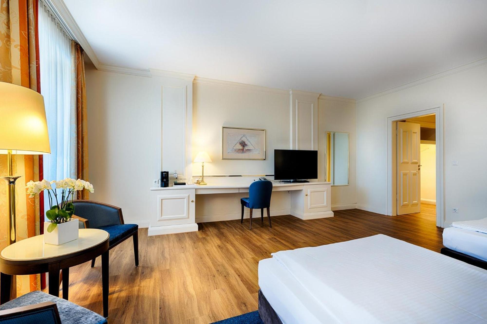 Welcome Hotel Residenzschloss Bamberg Exterior photo