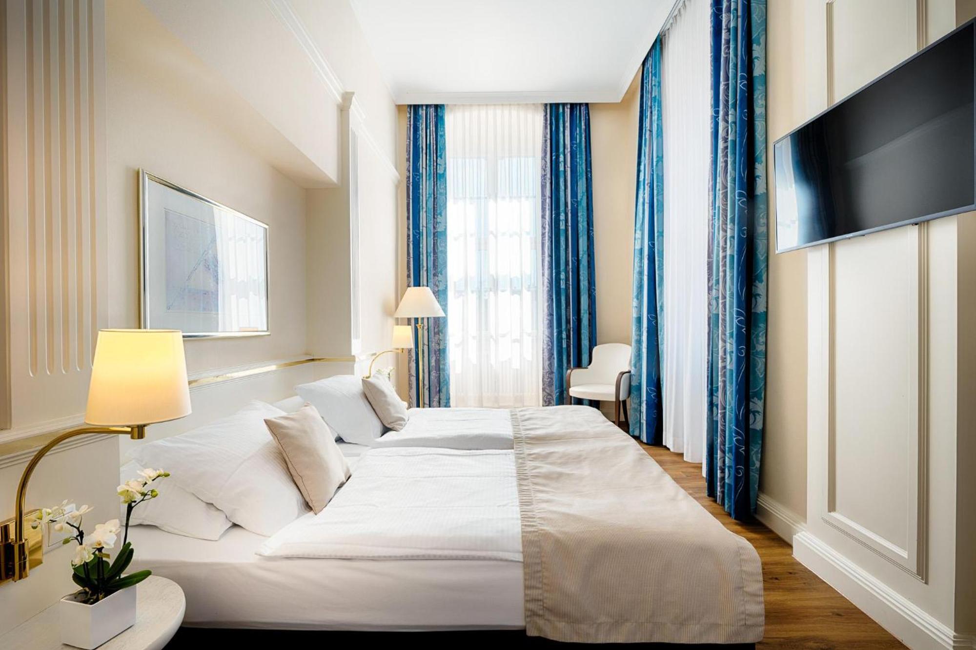 Welcome Hotel Residenzschloss Bamberg Exterior photo